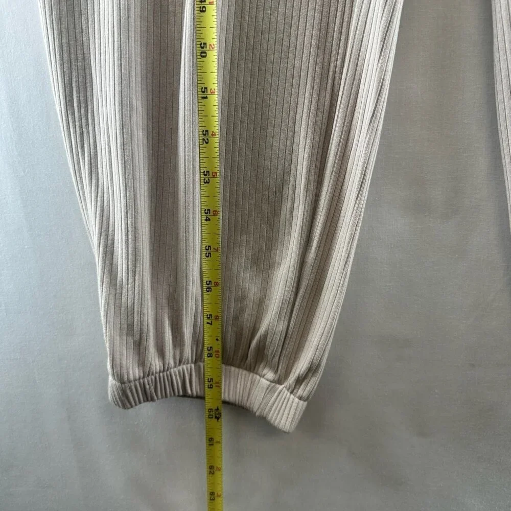 DOKOTOO Jumpsuit Size XL Ribbed Sleeveless Popover Tapered Cropped Beige - Picture 13 of 13